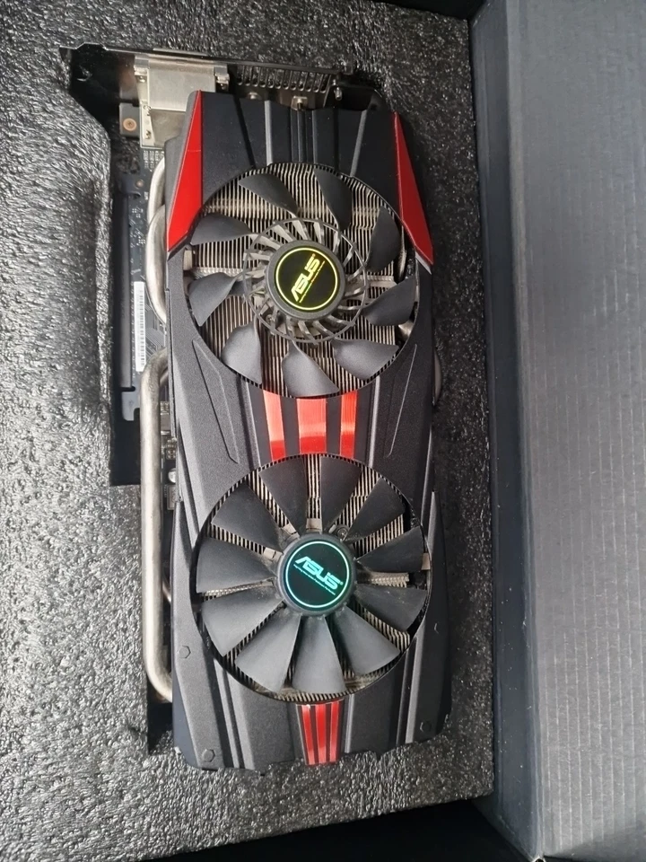 ASUS 780 GTX GeForce Nvidia 3gb DDR5 GPU Graphics Video Gaming Card - Image 2 of 4