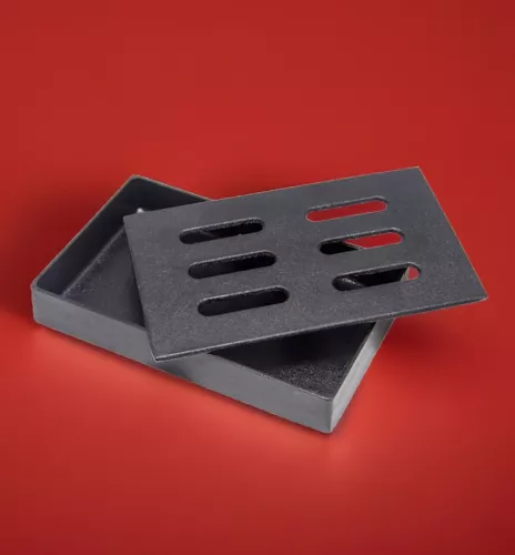[NEW SEALED] Char-Broil Cast Iron Grill Smoker Box