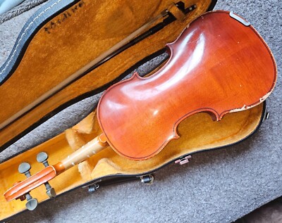 Suzuki No. 7 size 1/2 Violin, Japan 1982, with case&bow