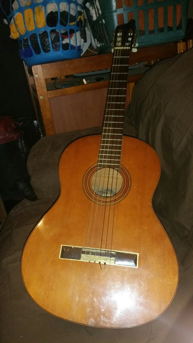 Vintage Yamaha Nippon Gakki G 50A Classical Acoustic Guitar 1960s