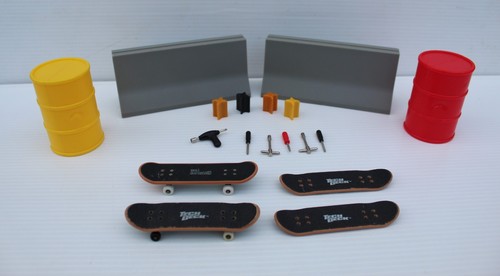 Tech Deck Rib Rails Tech Deck Fingerboards, Rails, Barrels, Tools Lot Of 18 | eBay