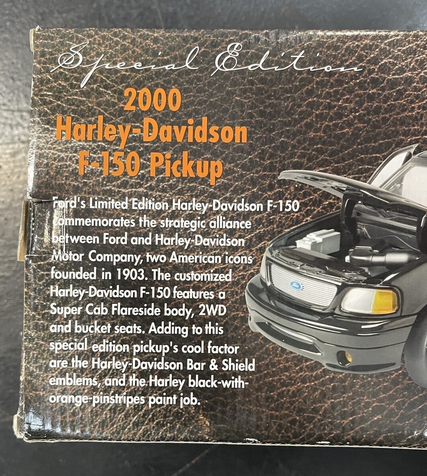 American Muscle Body Shop Model Kit 1/18 2000 Harley Davidson F150