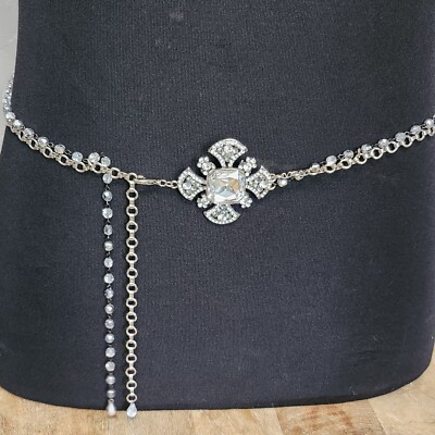 Luxe Crystal Pendant Necklace With Rhinestone Chain & Adjustable Length