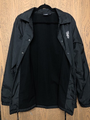 Men’s Vans Torrey Essential Coach Jacket black Windbreaker Snap From Sz Med - Picture 8 of 11