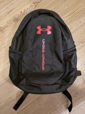 Under Armour UA Storm Rucksack Sportrucksack Schwarz/Rot Polyester