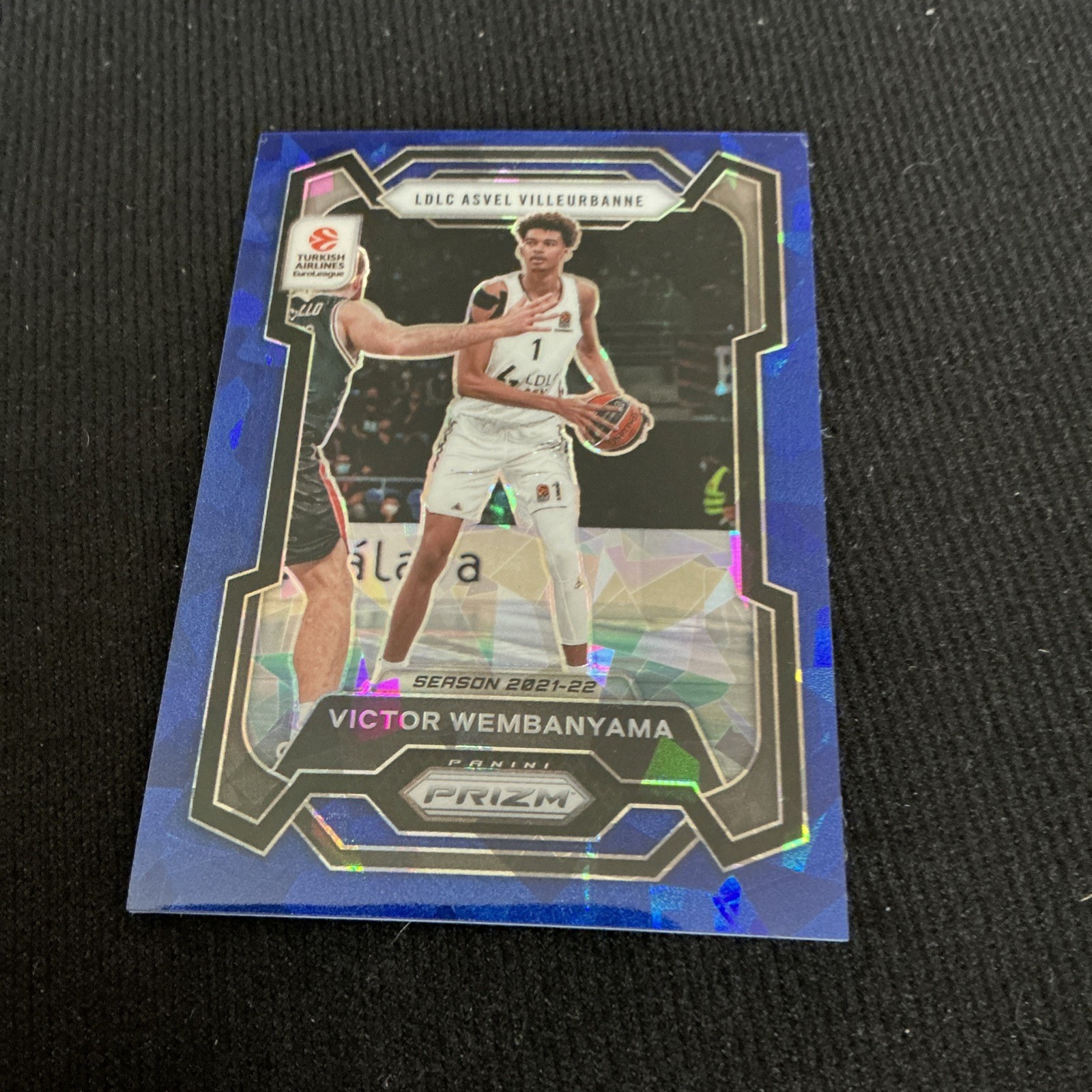 Victor Wembanyama 2023-24 Panini Prizm EuroLeague #11 Blue Ice Prizm #095/125