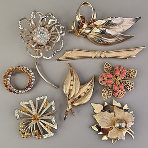Trifari Brooch Flower | eBay