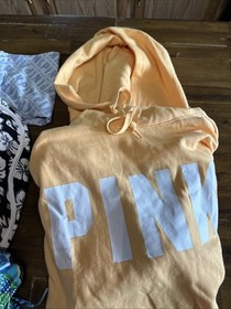 Victoria Secret & Other Brand 25 pc. WHOLESALE LOT Retail $1038.80