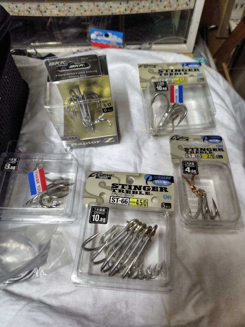 set of plugs Rockshore hook and case - Image 8