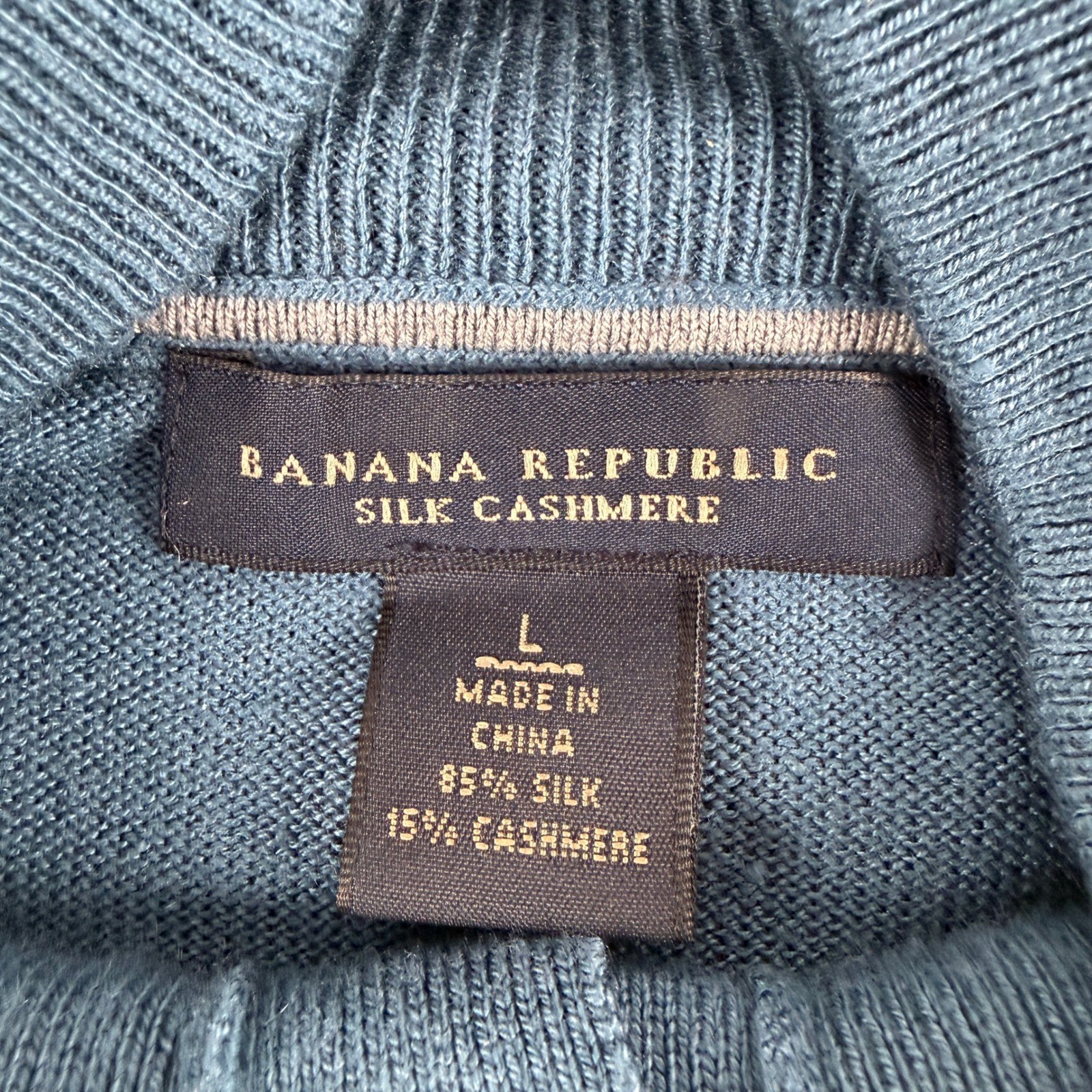 Banana Republic Sweater Mens L Blue Silk Cashmere Mock Neck Button Pullover image 3