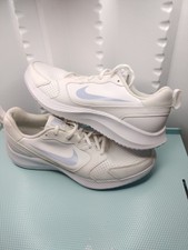 Nike Todos BQ3201-102.Sz10  Light Wear.  S10 
