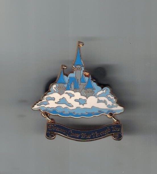 Disney - キャッキャッ 2022 WDW Disney Parks Cinderella Castle Model Kit Build