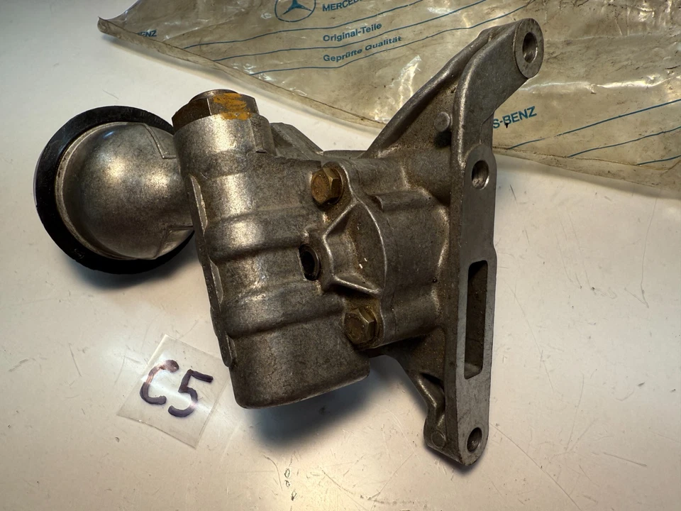 Bomba de aceite de motor OEM MERCEDES R129 SL500 E500 CL500 M119 1191810301 C5-5 Foto 2 de 4