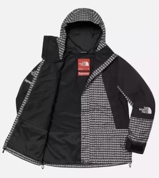 Veste légère montagne cloutée Supreme The North Face noire SS21 taille L
