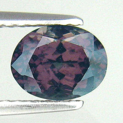 1.41Ct GORGEOUS ! UNTREATED PURPLE TO PINK COLOR CHANGE GARNET FROM TANZANIA