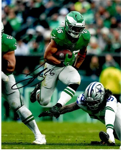 Saquon Barkley Philadelphia Eagles Running Back Signed 8 x 10 Photo TTM COA