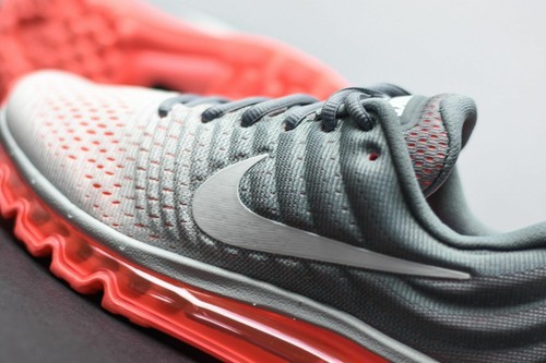 Nike Air Max 2017 849560-007 Pure Platinum/Cool Grey/Hot Lava/White Wmn Sz 8.5 - Picture 5 of 9