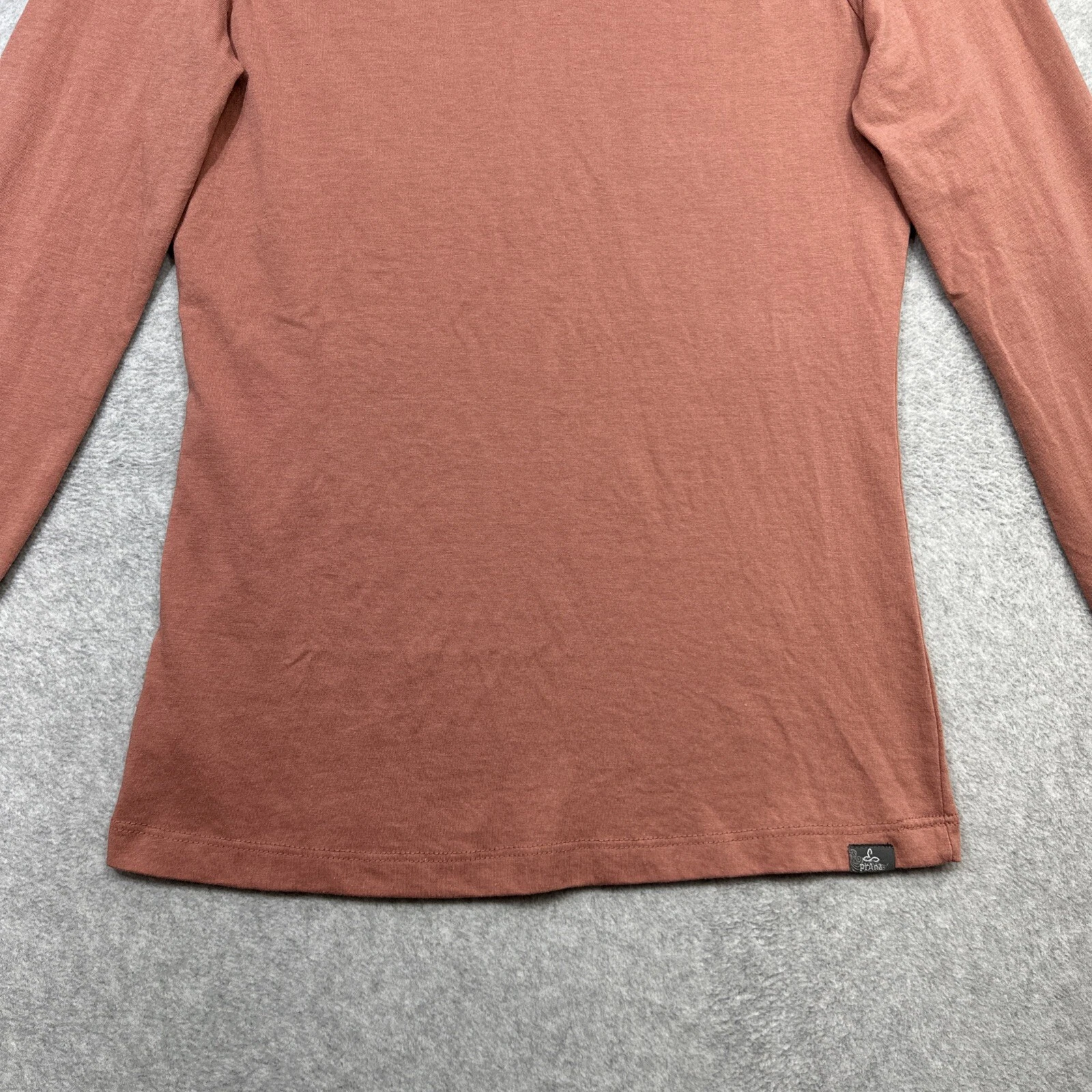 prana v neck snap cuff embroidered outdoor casual hipster shirt