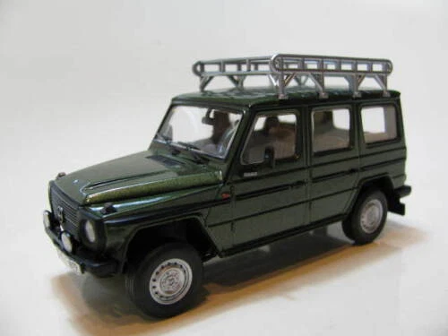 MINICHAMPS Marvel Universe Contemporary Manufacture Diecast Cars, Trucks & Vans