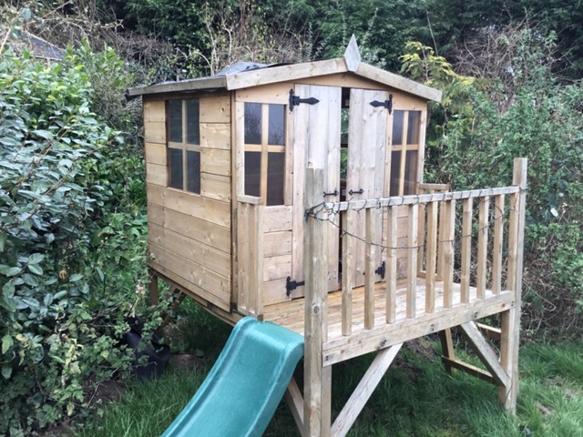 childrens wooden playhouses for the garden