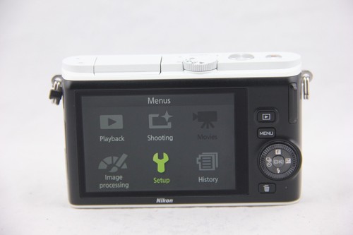 Nikon 1 J3 14.2MP Digital Camera w/10-30mm Lens. White. Excellent Condition - Picture 2 of 11