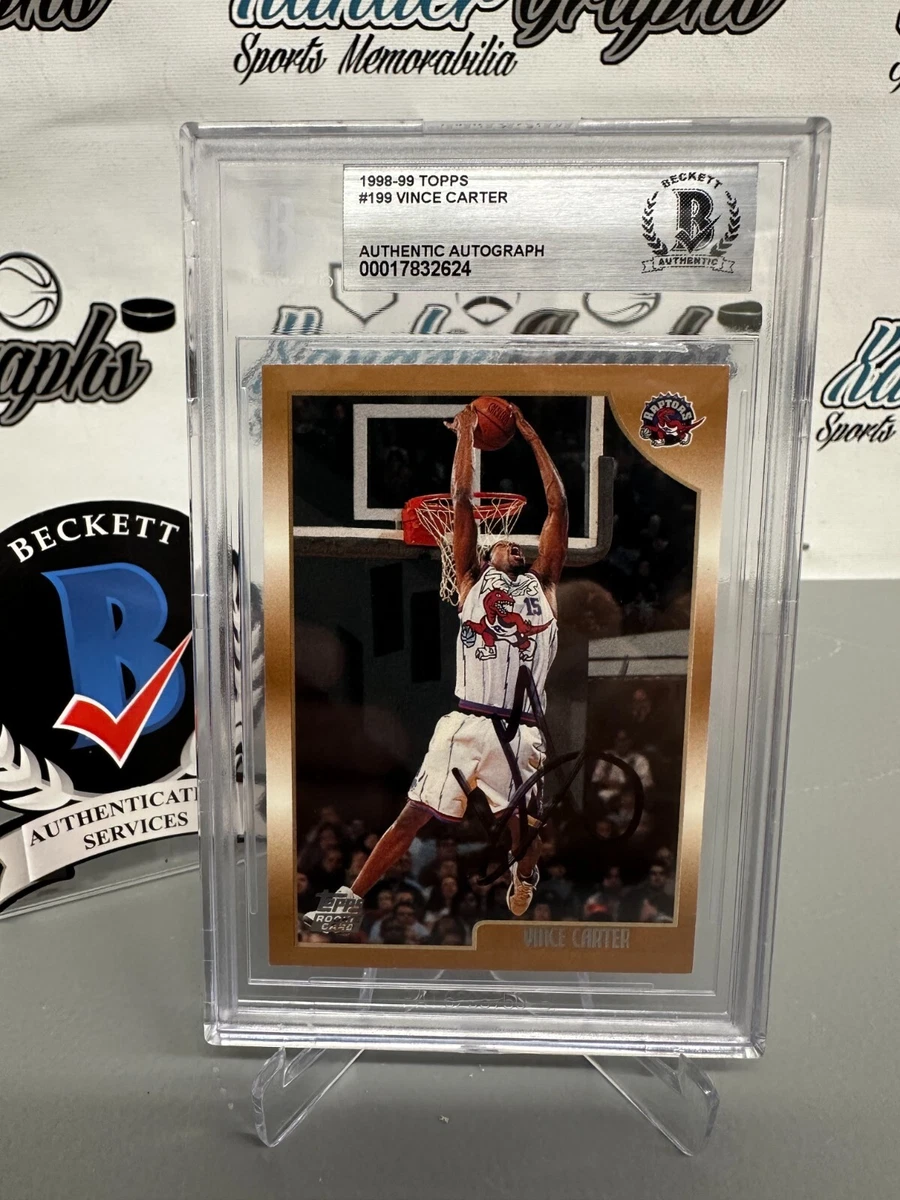 Topps Vince Carter Basketball Autographed Sports Trading Cards