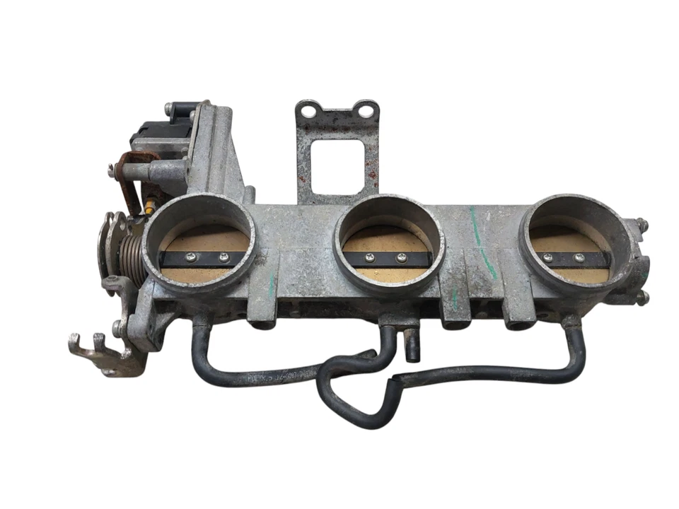 TRIUMPH SPRINT 1050 2005 2010 CORPO FARFALLATO ORIGINALE T1240560 Foto 2 de 4