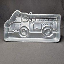 Vintage 1991 Wilton Little Fire Truck Engine Cake Pan Mold 2105-9110 Korea FD