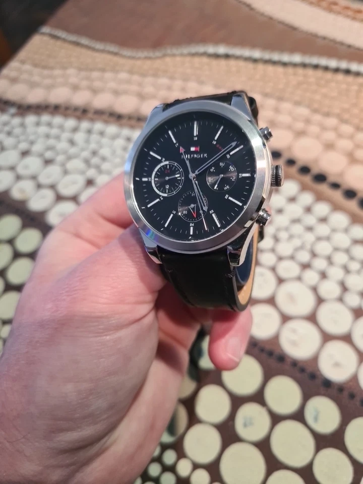 Tommy Hilfiger Watch Ashton 1791741 Quartz Black Leather Strap Excellent... - image 2 of 4