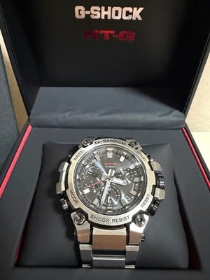 CASIO G-SHOCK MTG-B3000D-1AJF Solaruhr schwarzes Zifferblatt Metallband...