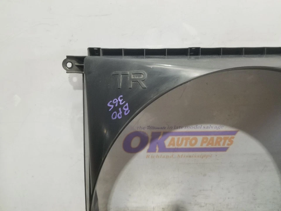 13 2013 TOYOTA TACOMA ENGINE COOLANT RESERVOIR FAN SHROUD - Imagem 3 de 4