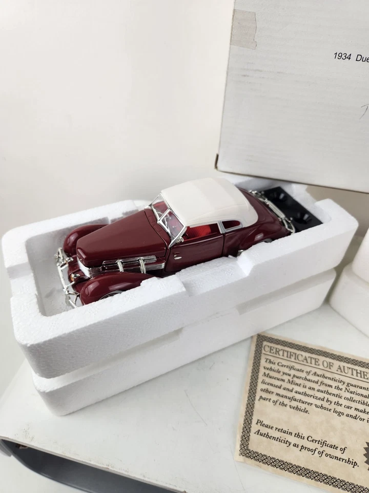 National Motor Museum Mint Die-Cast 1937 Cord 812 & 1934 Duesenberg 32112 &32110 - Image 4 of 4