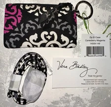 NEW VERA BRADLEY Zip ID & Lanyard CANTERBERRY MAGENTA Badge Holder Key Ring NWT