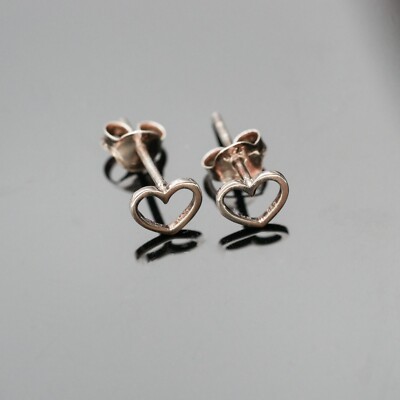 Filigrane Ohrringe Herz aus 925er Sterlingsilber von Stephisimo