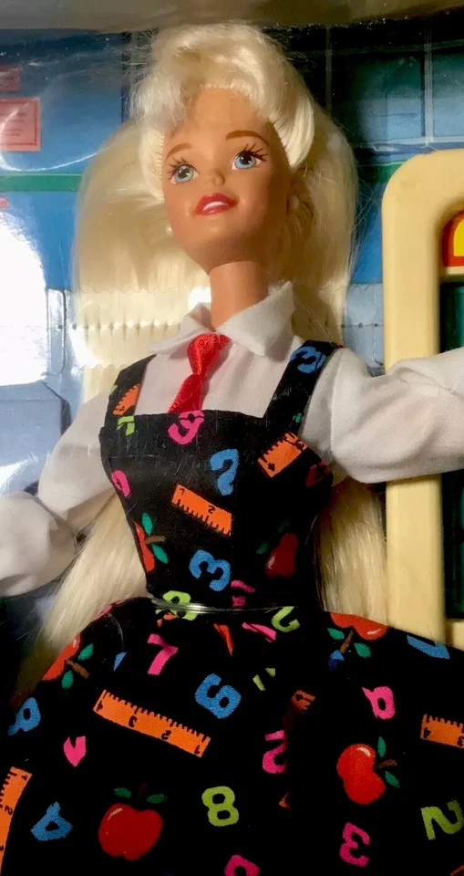Talking “Teacher Barbie” 1995 NRFB/SIN USAR, EN CAJA MUY BUEN ESTADO retirado del mercado Foto 2 de 4