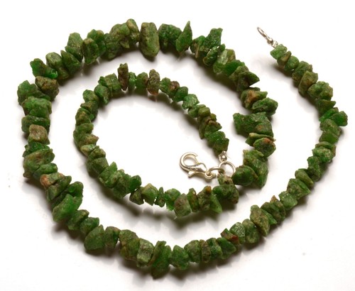 Natural Tsavorite Gemstone 6 to 11 mm Size Raw Chips Beads 17.5" Necklace - Picture 2 of 7