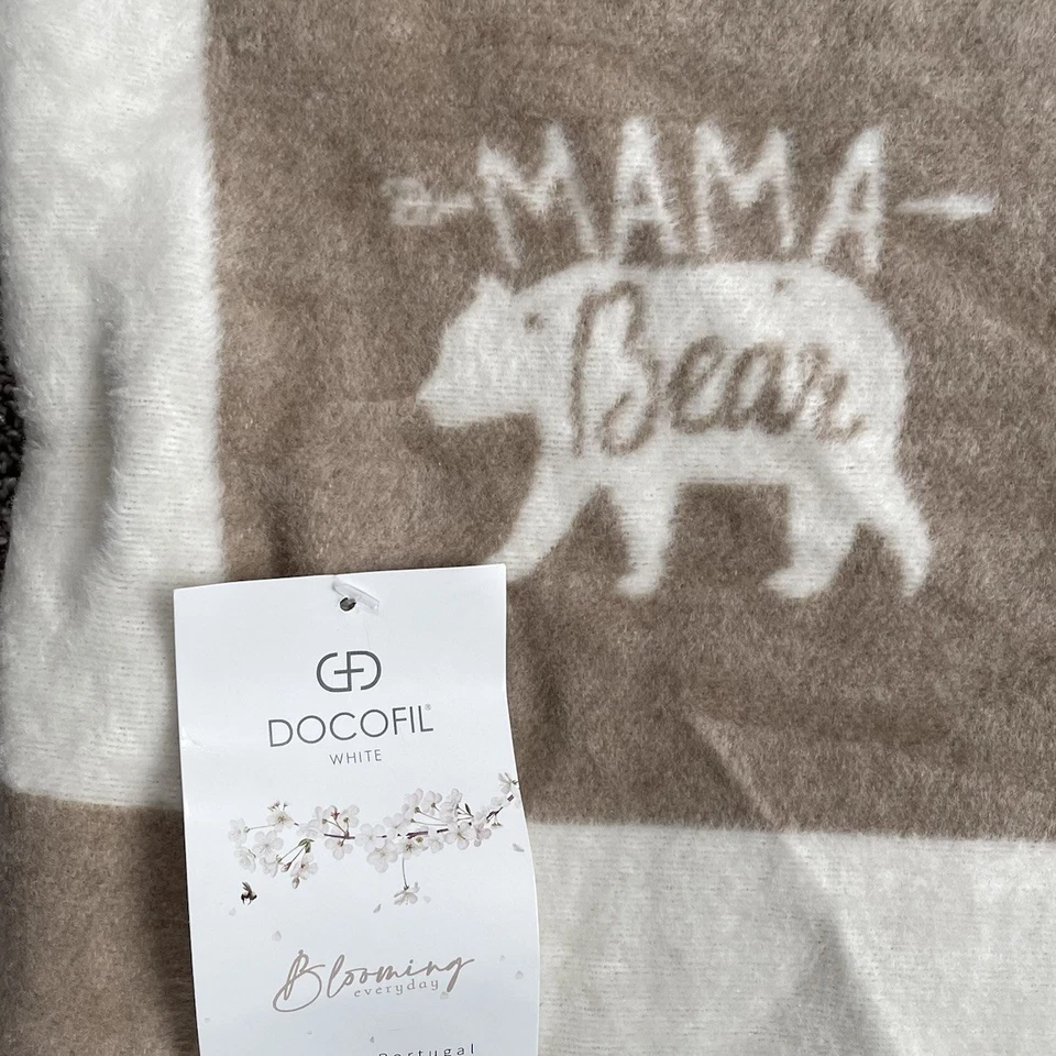 DOCOFIL Throw Blanket Beige & Ivory Mama Bear Baby Bear 51x67 Portugal Nursery - Image 2 of 4