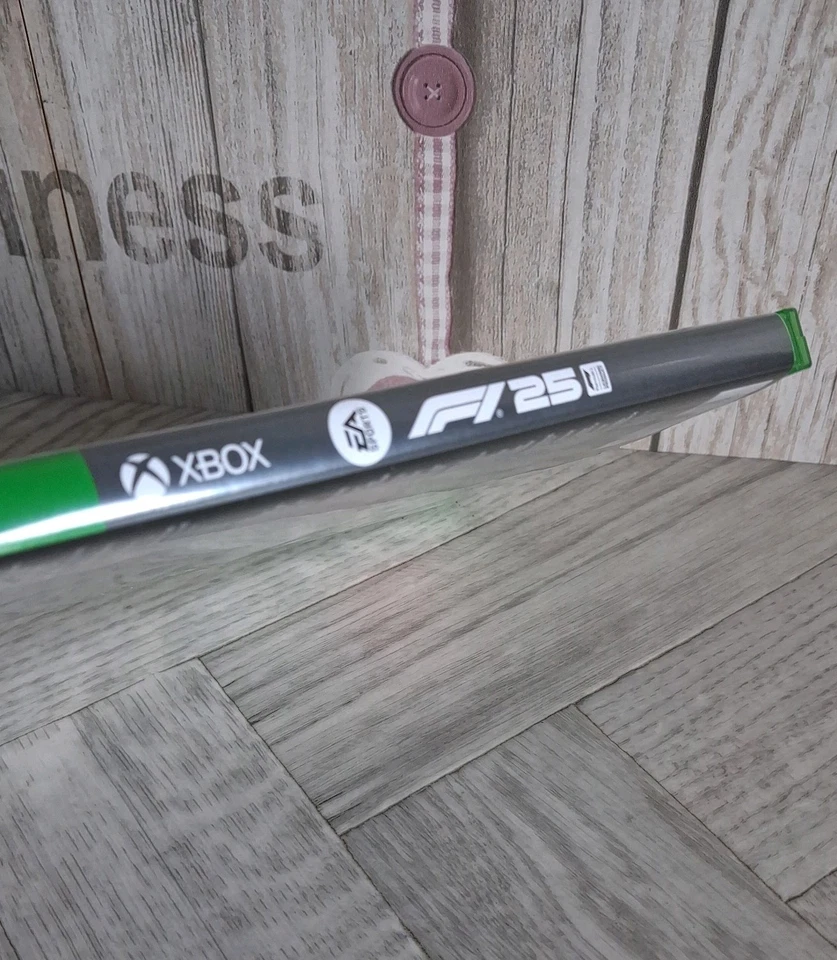 F1 25 XBOX SERIES X / XBOX ONE - VERY GOOD CONDITION, photo 3 of 5