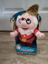 Walt Disney Snow White And The Seven Dwarfs DOC Plush In Box New Old Mattel 1992