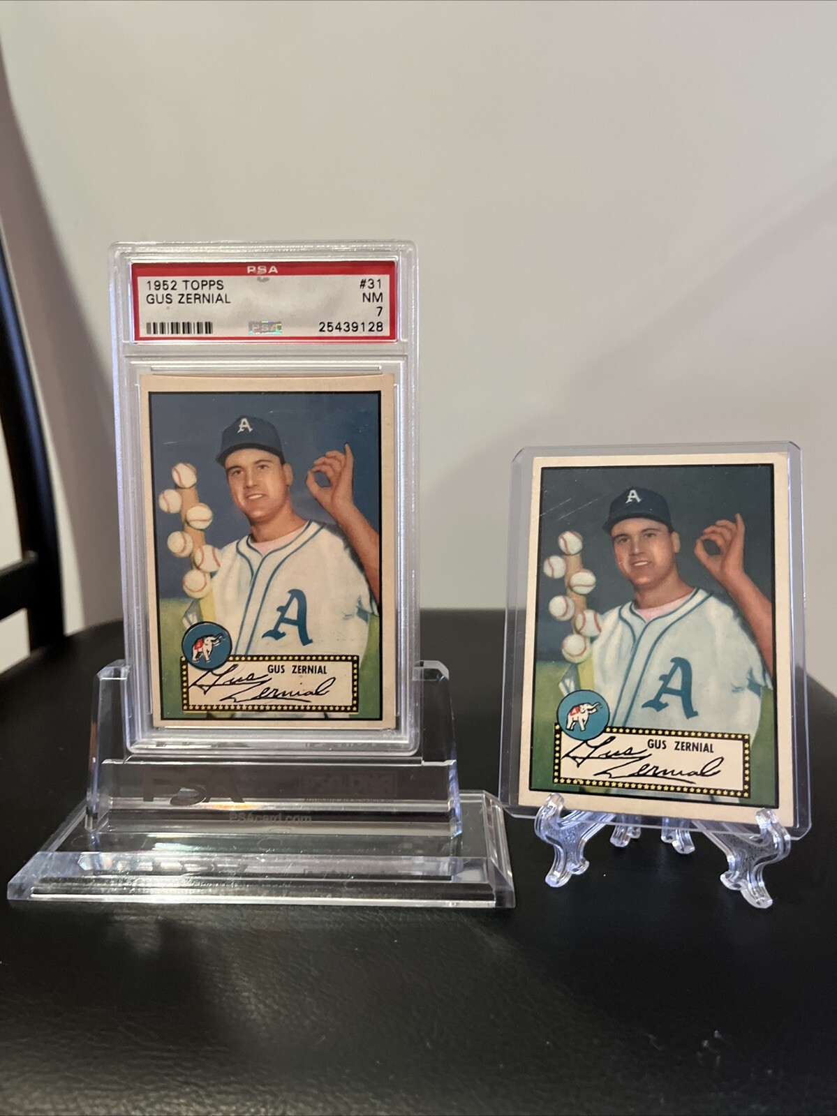 1952 Topps #31 Gus Zernial PSA 7 (red back) +1 Ungraded (black back)
