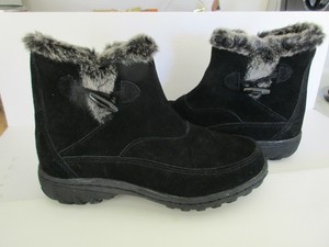 khombu brittany wedge boot