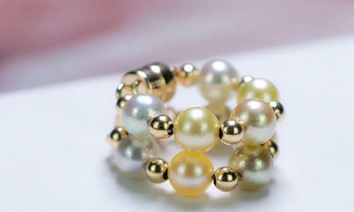 Gorgeous AAA+ 4-5mm natural akoya white and yellow magnet pearl earring 18k Gold - Picture 3 of 7