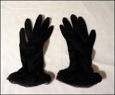 1960s Black Sheerio Van Raalte Women's Nylon Gloves Size 6 Sheer Puff E125