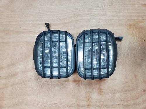 1998-2002 Subaru Forester Driver Passenger Side Right Left Fog Light Set OEM - Picture 4 of 6