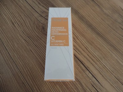 Avon Anew  C RADIANCE MAXIMISING Federleichte Tagescreme mit LSF 50 Skincare