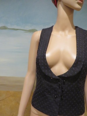 VINTAGE APPAREL '' ARMANI EXCHANGE '' LADIES VEST NEW TAGS size S