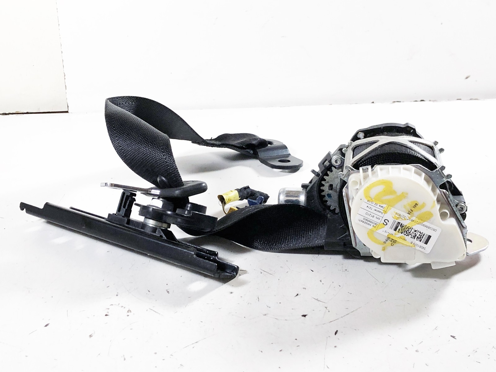 09-13 Maserati Quattroporte M139 Front Left Driver Seat Belt Retractor NERO 10