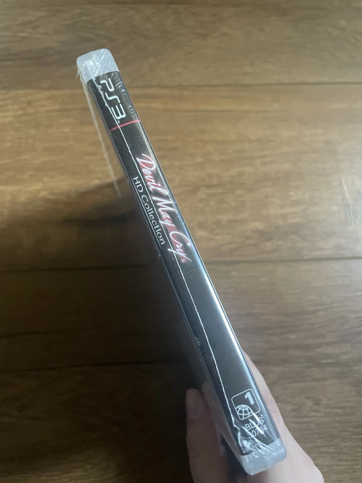Devil May Cry HD Collection PS3 NEW SEALED Sony PlayStation 3 DMC 1+2+3 🎮 - Image 3 of 4