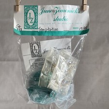 June Zimonick MCM CHRISTMAS Beaded Ornament Kit "TEMPTATION" SP843 :: NOS