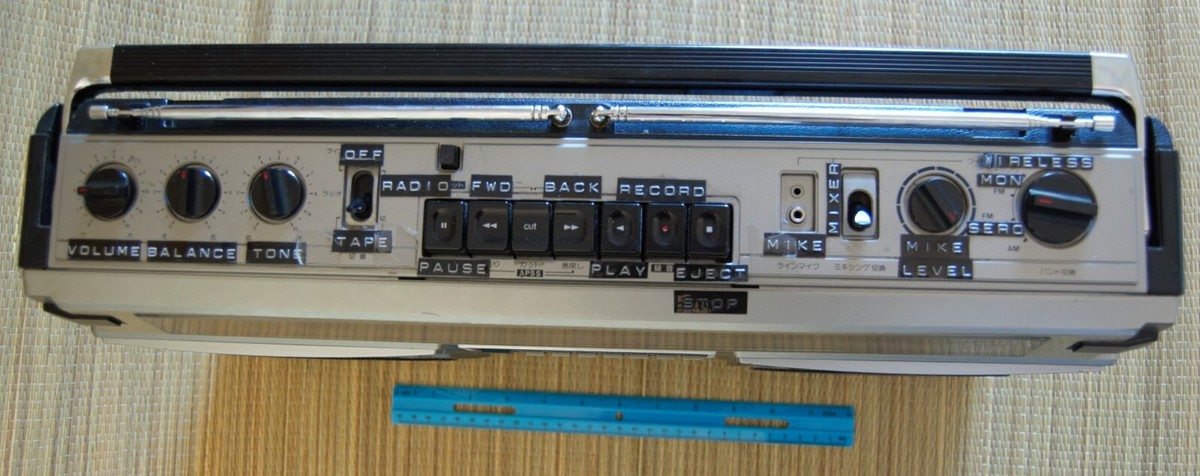 SHARP ラジカセ SEARCHER-XL GF-204 昭和レトロ SHARP ラジカセ SEARCHER-XL GF-204 昭和レトロ - メルカリ